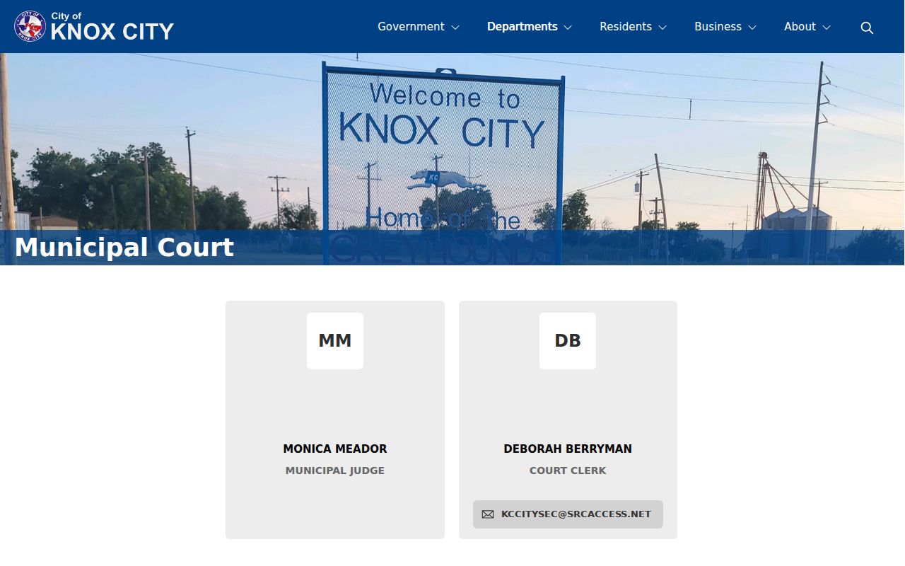 Official Knox City Municipal Court page showing Thursday evening hours and 902 E Main
